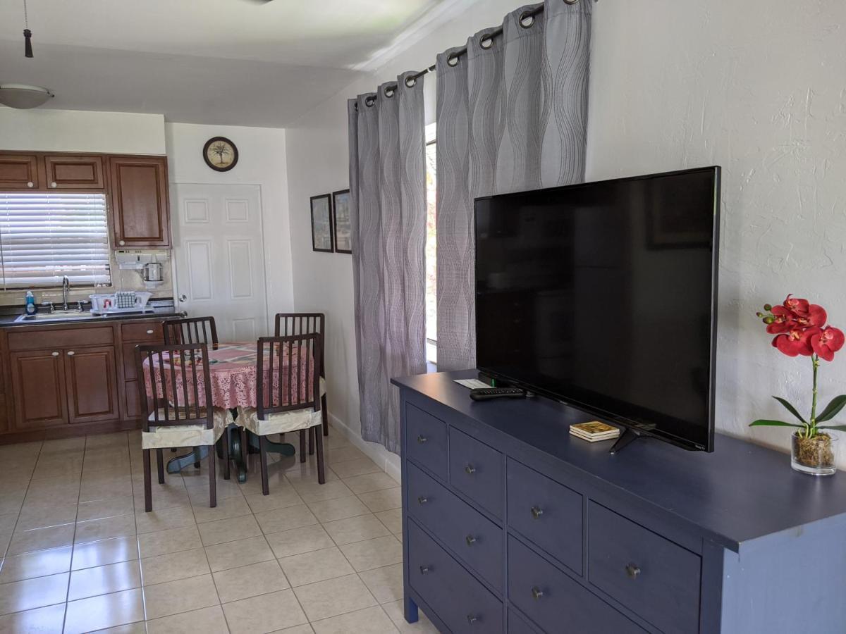 Breakaway Inn Guest House Lauderdale-by-the-Sea Eksteriør billede