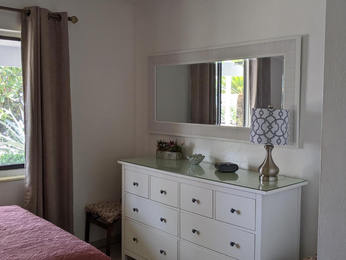 Breakaway Inn Guest House Lauderdale-by-the-Sea Eksteriør billede
