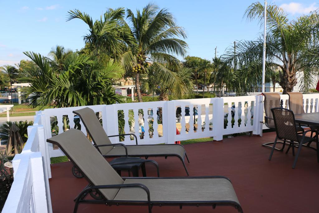 Breakaway Inn Guest House Lauderdale-by-the-Sea Eksteriør billede