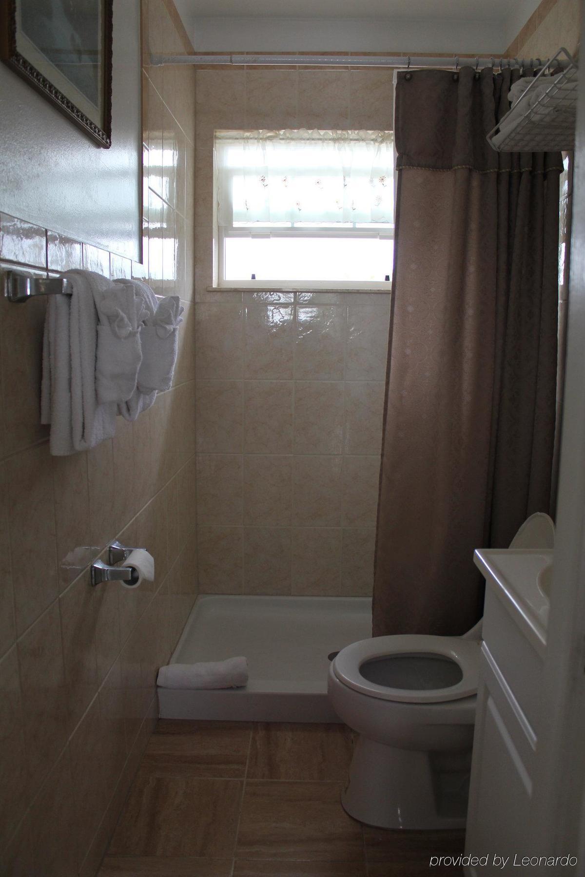 Breakaway Inn Guest House Lauderdale-by-the-Sea Eksteriør billede