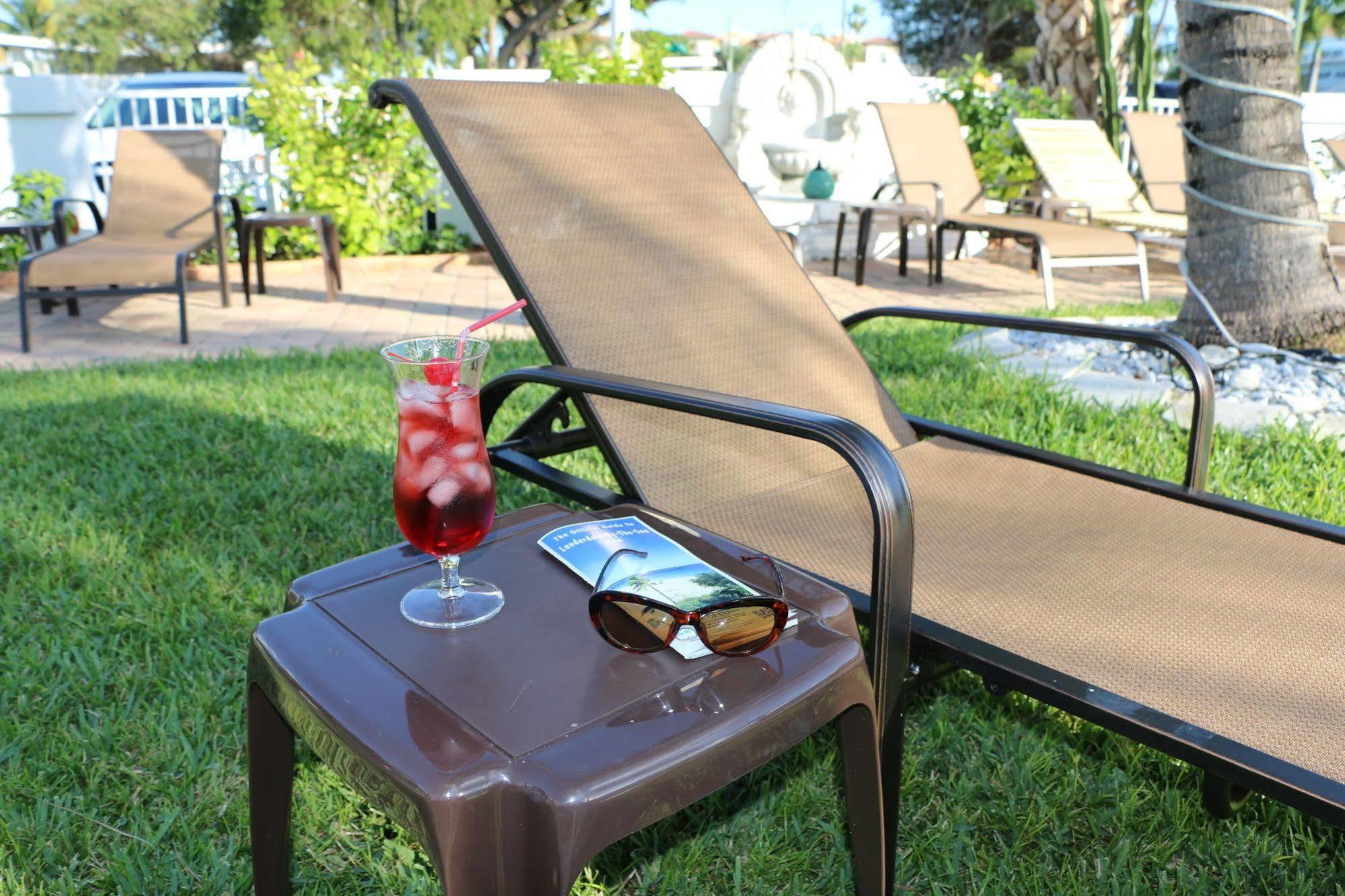 Breakaway Inn Guest House Lauderdale-by-the-Sea Eksteriør billede